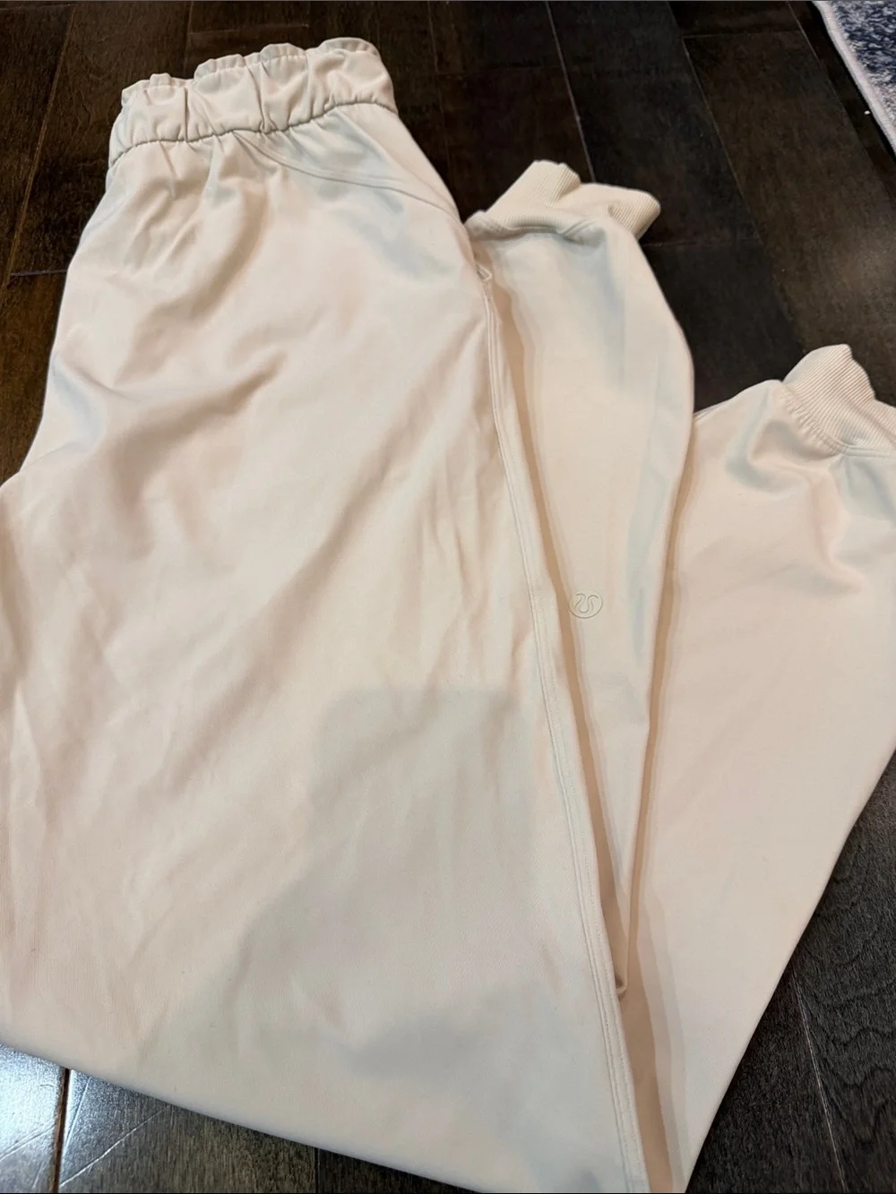 Team Canada Lululemon athletica joggers - Picture 11 of 11